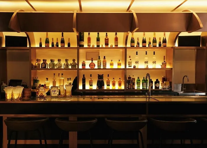 The Kin House - Poblacion Botique Manila