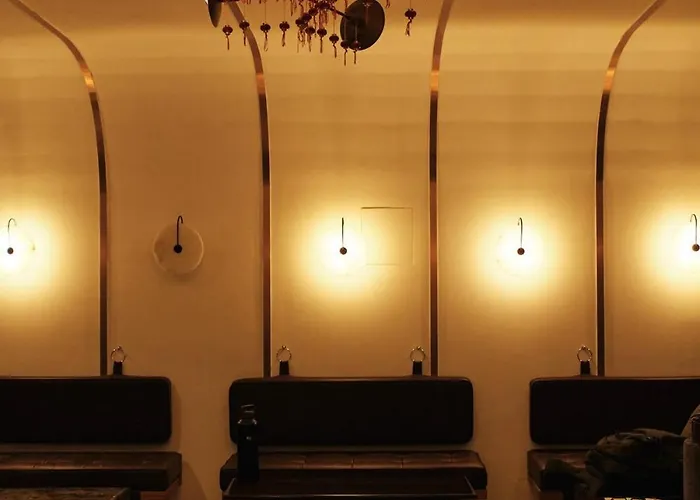 The Kin House - Poblacion Botique Manila