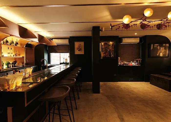 Apartamento The Kin House - Poblacion Botique Manila