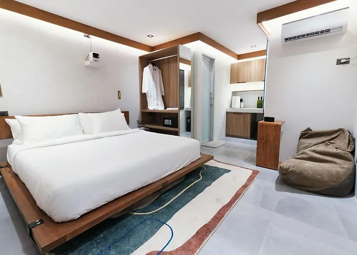 The Kin House - Poblacion Botique Apartamento *